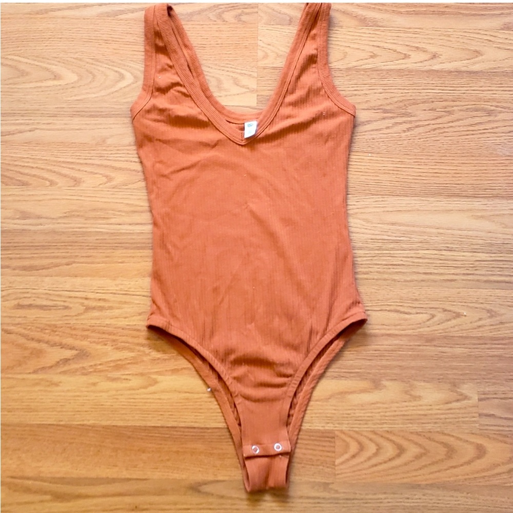BP. Ribbed V Neck bodysuit